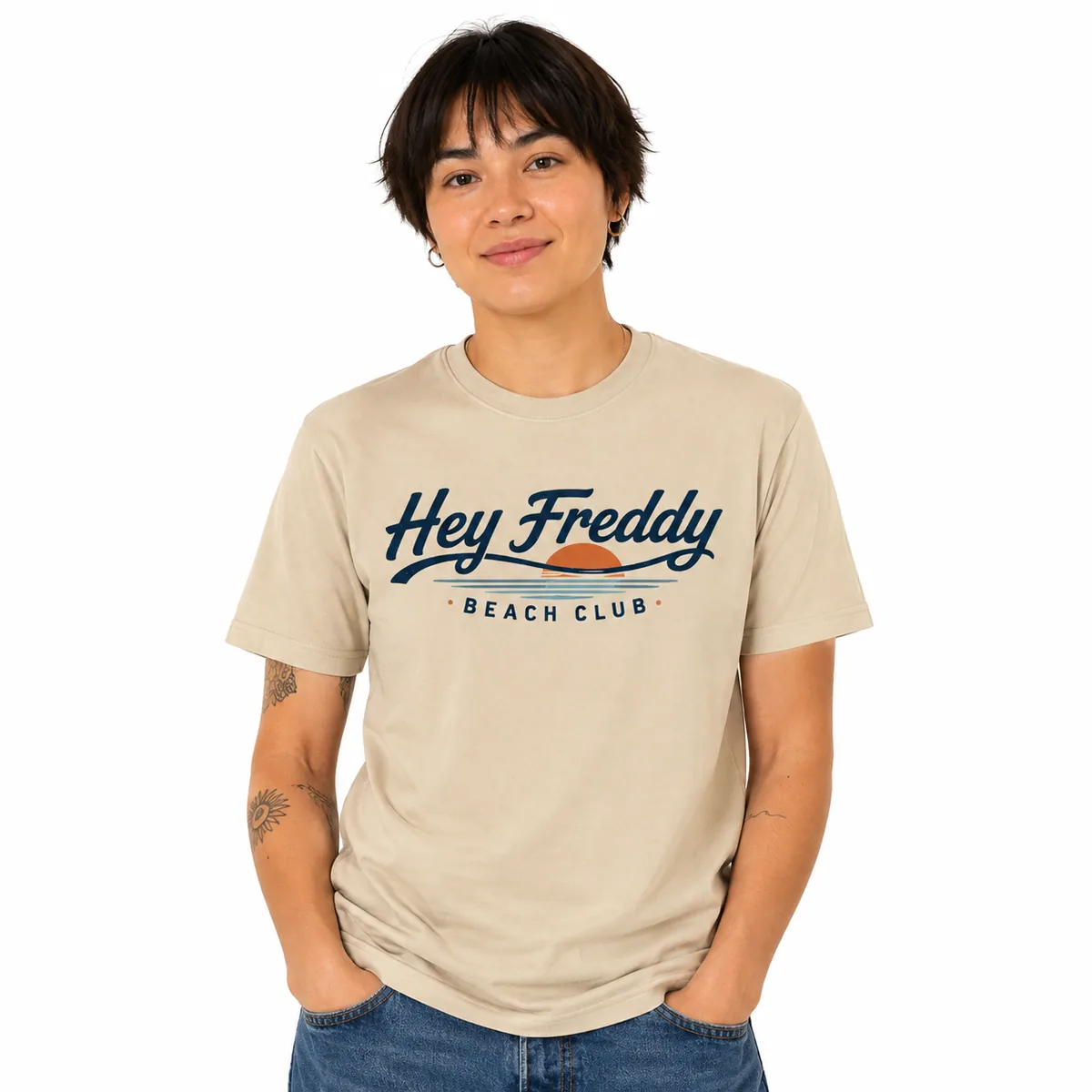 Sand Hey Freddy Beach Club tee