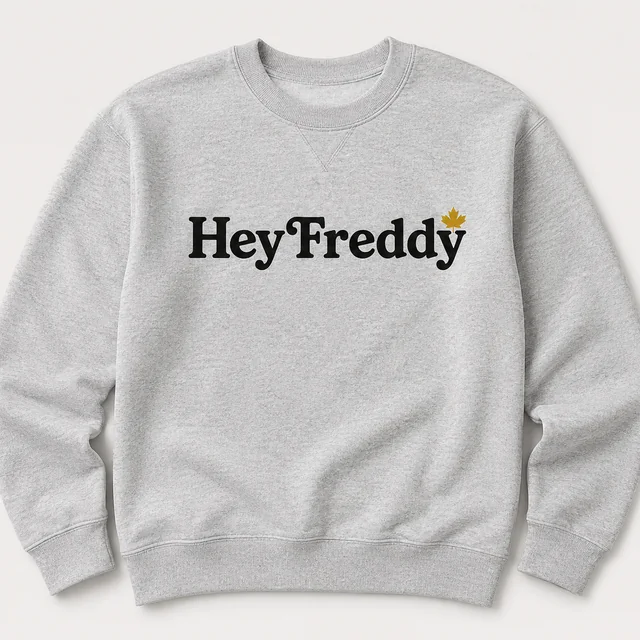 Coton ouaté col rond gris avec le logo Hey Freddy centré